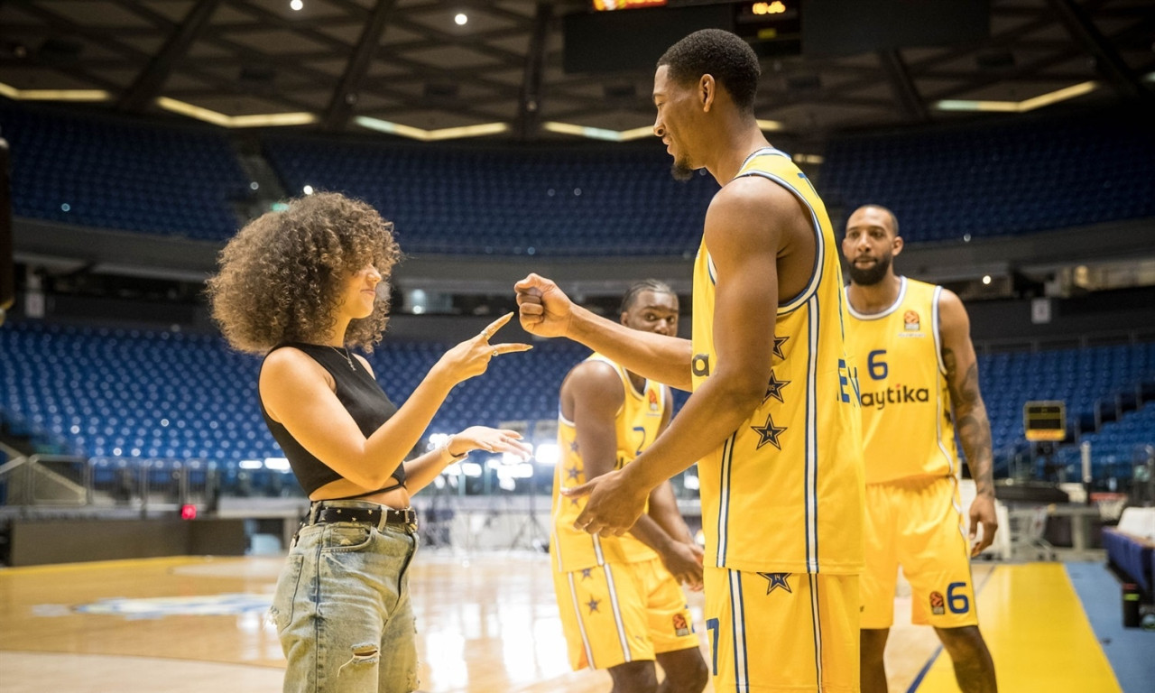 Μακάμπι Τελ Αβίβ: Απρόοπτο με Τέιλορ, νοκ άουτ ο Ζίζιτς με Παναθηναϊκό (photo)