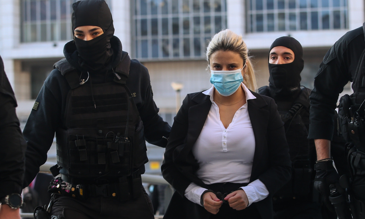 Δίκη για βιτριόλι - Εισαγγελέας: Ένοχη η Έφη Κακαράντζουλα για απόπειρα ανθρωποκτονίας