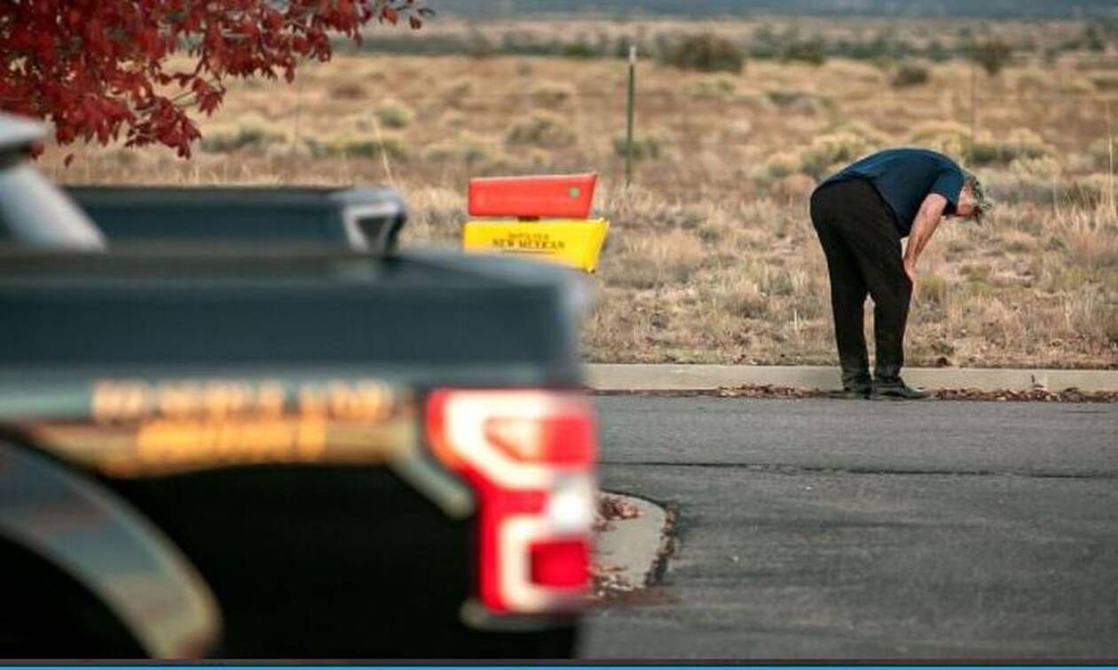 Άλεκ Μπάλντουιν: Η εξάντληση πριν το δυστύχημα, η σκηνή με τη σφαίρα και τα αναπάντητα ερωτήματα