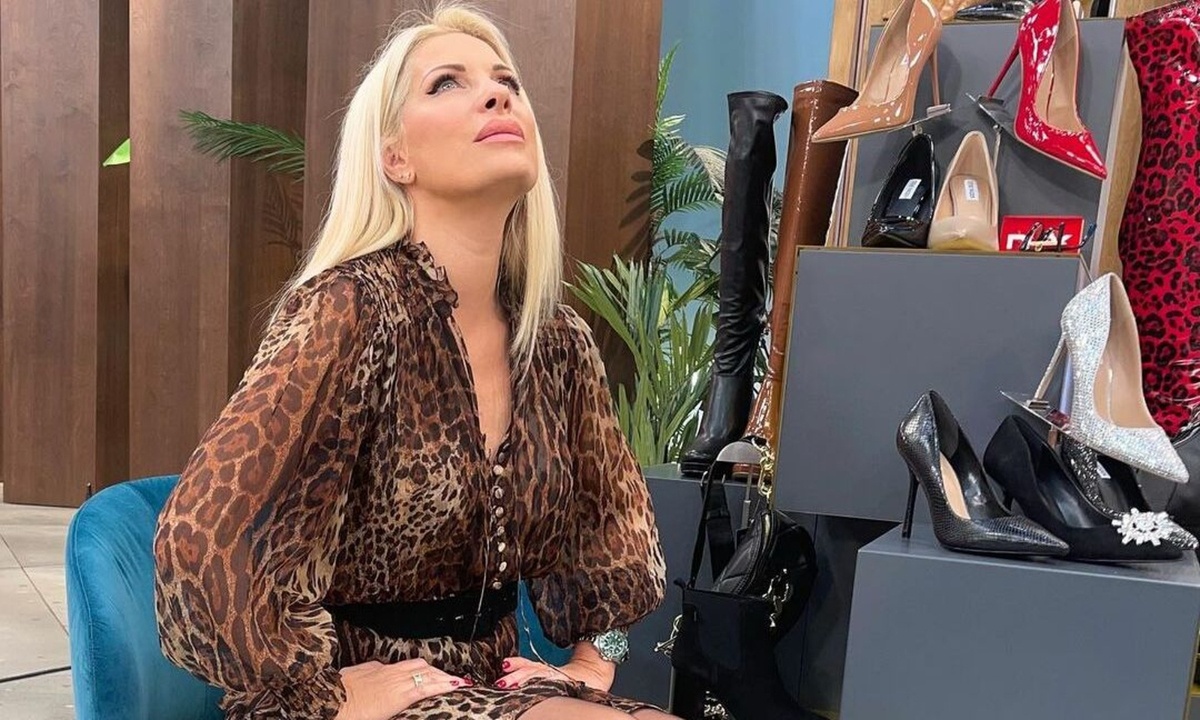 Ελένη Μενεγάκη: «Είσαι πιο αδύνατη από ποτέ» - Η ατάκα της για τη σιλουέτα της! (Video)