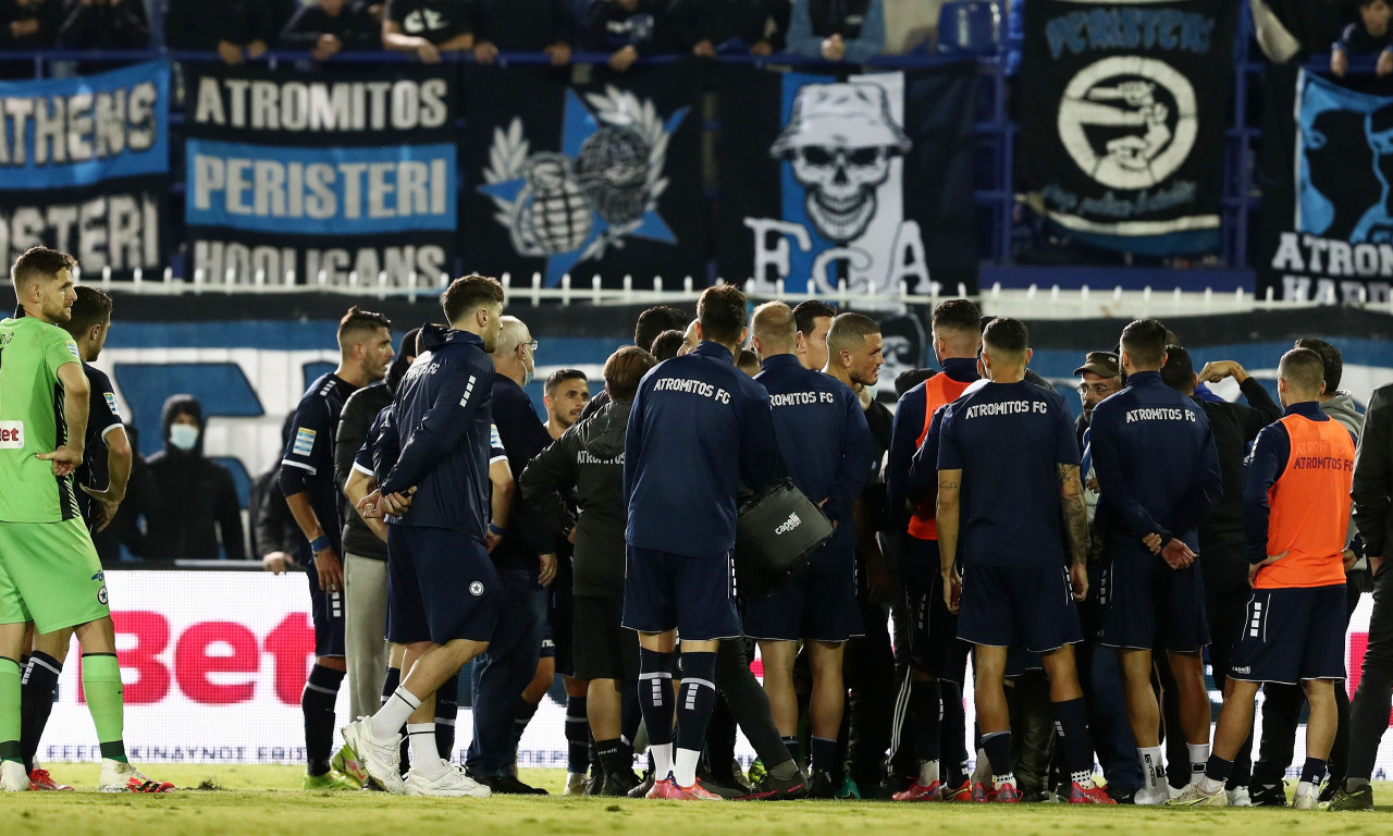 Ατρόμητος: Το νέο «χαστούκι» από Ιωνικό έφερε εισβολή οπαδών (photos)
