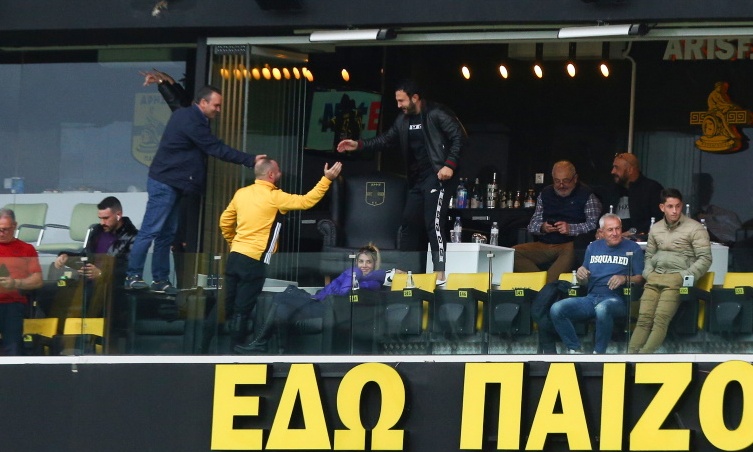 Άρης-Παναιτωλικός: Το ξέσπασμα του Καρυπίδη (photos)