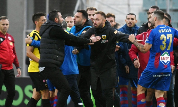 Βόλος-ΑΕΚ: Η φάση που προκάλεσε την ένταση (photos+video)