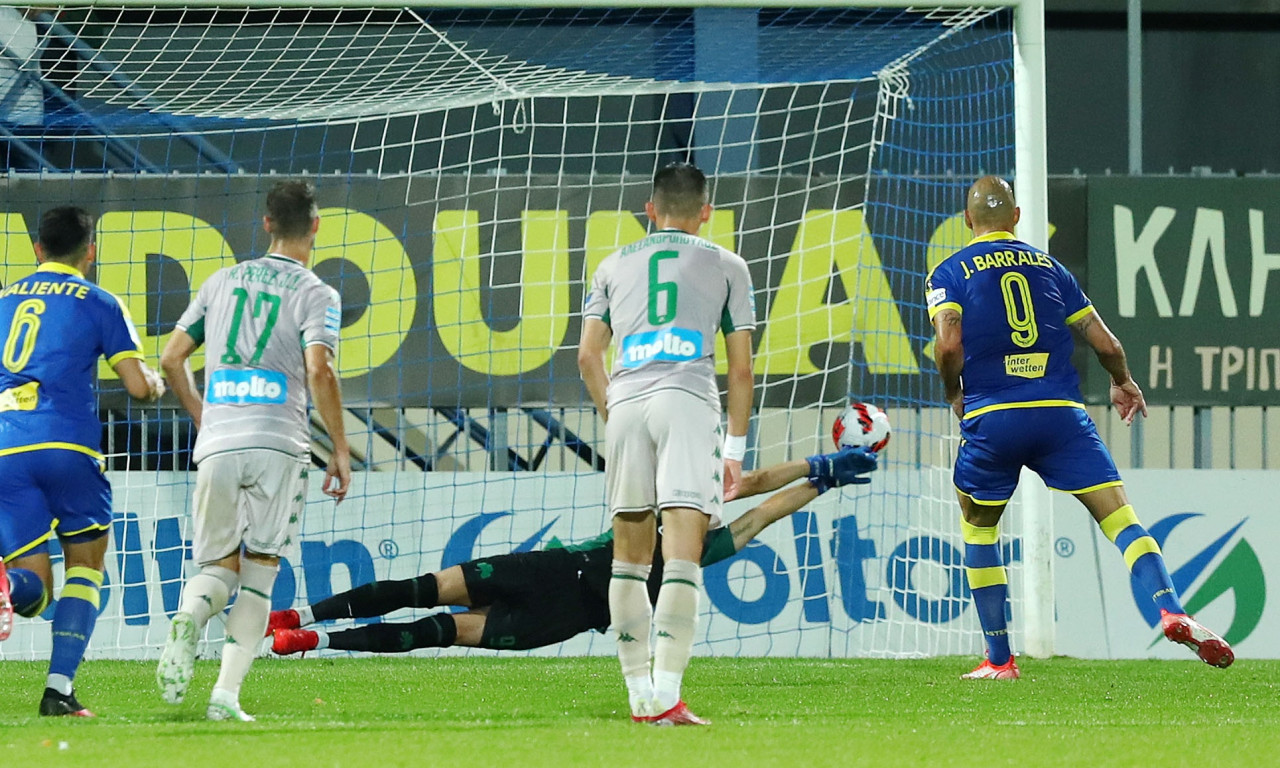 Super League: Ξεκάθαρος ο Βαρούχας - «Ανύπαρκτο πέναλτι του Αστέρα με Παναθηναϊκό» (video)