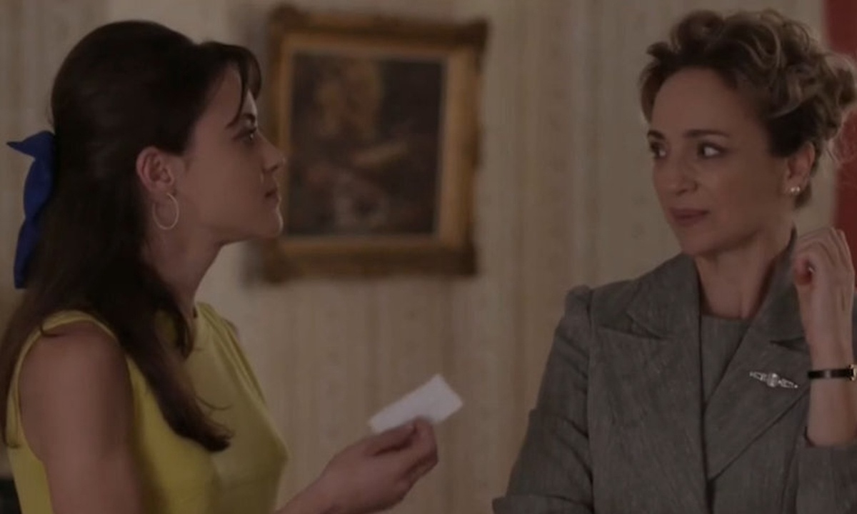 Άγριες Μέλισσες spoiler: Η Κορίνα βρίσκει αποδείξεις ότι η μητέρα της απατά τον Ακύλα! (video)