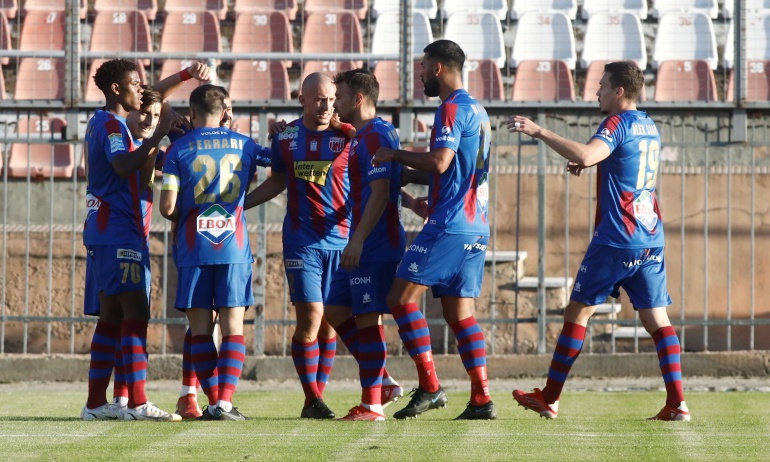 Πανσερραϊκός-Βόλος 1-3: Απόδραση και πρόκριση με viral αυτογκόλ! (photos+video)