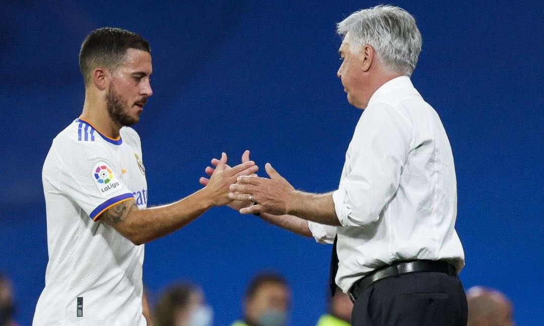 Ρεάλ Μαδρίτης: «Άδειασμα» του Αζάρ από Αντσελότι! (Photos)