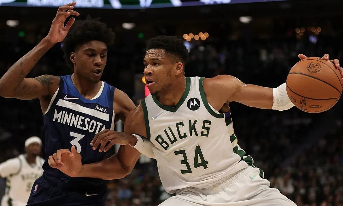 NBA: Ήττα για Μπακς με... 40άρη Γιάννη (photos+video)