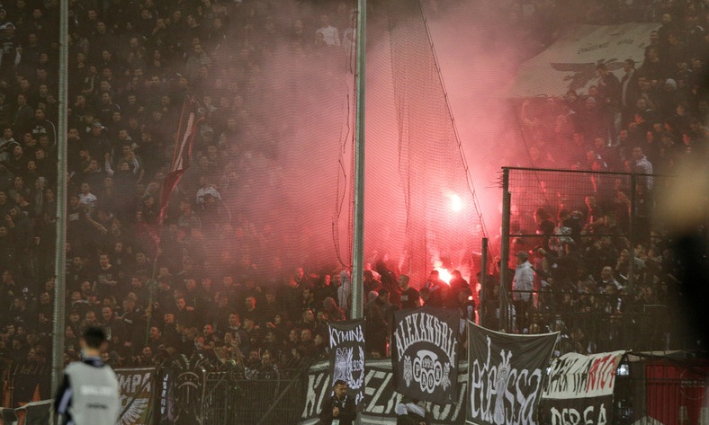 ΠΑΟΚ-Απόλλων Σμύρνης: Ζωντάνεψε η θύρα 4, γκολ από τα αποδυτήρια ο «Δικέφαλος»! (photos)