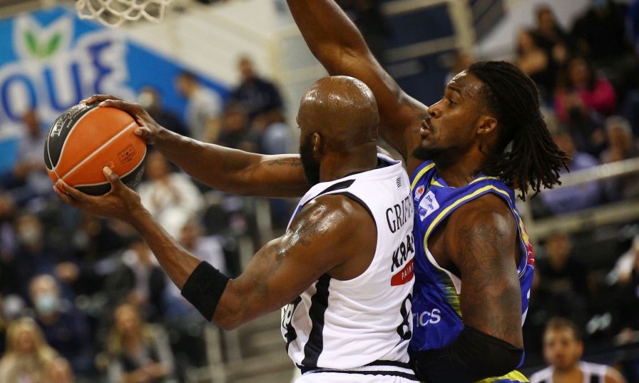 ΠΑΟΚ-Περιστέρι 86-87: «Ξέρανε» το Παλατάκι ο ΜακΚρί με buzzer beater