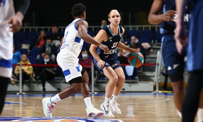 Ενισέι-Ζενίτ Αγ. Πετρούπολης 56-79: «Περίπατος» για την ομάδα του Πασκουάλ