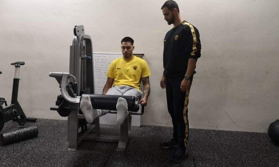 AEK: «Ανακοίνωσε» Κόνιαρη - Έπιασε δουλειά ο Έλληνας γκαρντ