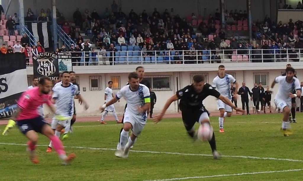 Super League 2: Τα στιγμιότυπα του «διπλού» της Καλλιθέας στην Ιεράπετρα (video)