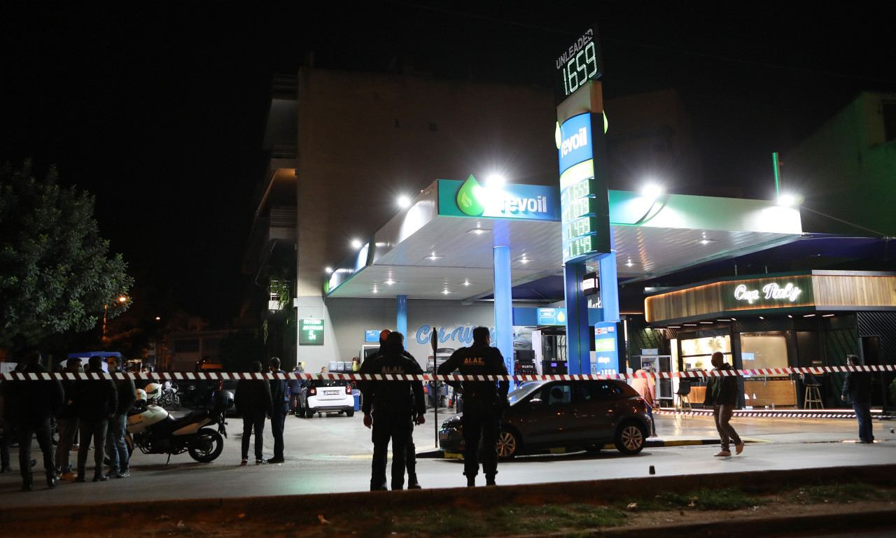 Νίκαια: Οι πρώτες εικόνες από τη μαφιόζικη επίθεση στο βενζινάδικο