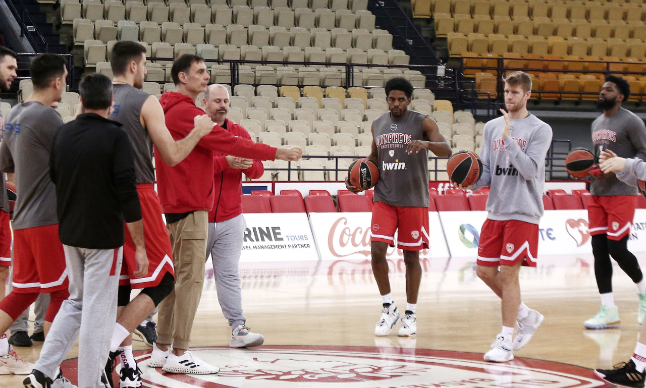 Ολυμπιακός-Βεζένκοφ: «Μόνο νίκη με την Μακάμπι»