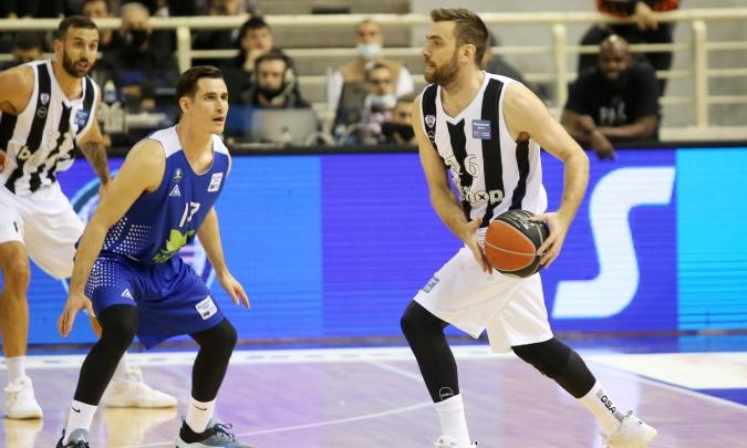 Μάντζαρης: «Χαίρομαι που το ντεμπούτο μου συνδυάστηκε με νίκη»