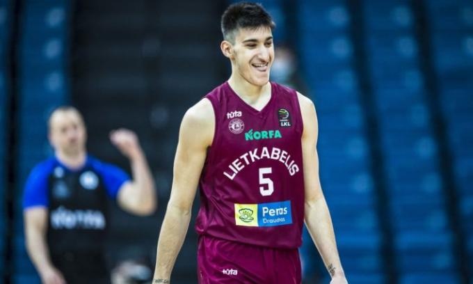 Με Παναγιώτη Καλαϊτζάκη η προπόνηση της Εθνικής (photo)