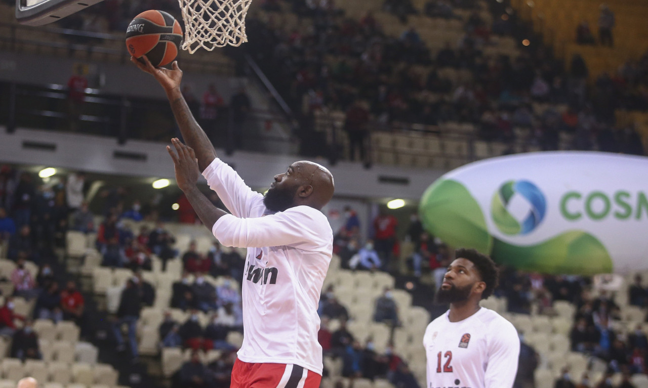 Ολυμπιακός: Ετοιμάζεται για Μιλάνο - Μπήκε στις προπονήσεις και παίζει ο Έισι