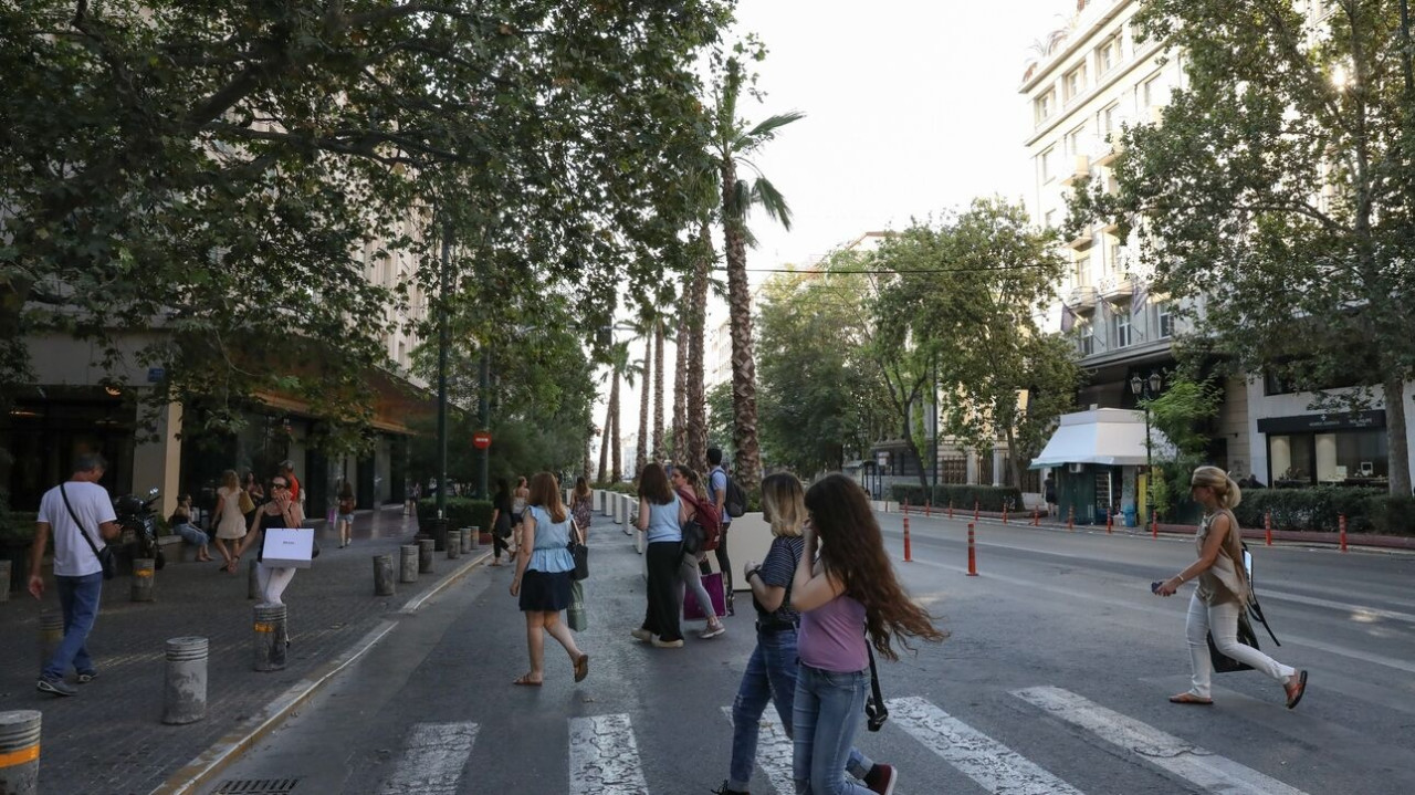 Ξεκινά τα ξημερώματα η ανάπλαση της Πανεπιστημίου - Τι πρέπει να γνωρίζουν πεζοί και οδηγοί