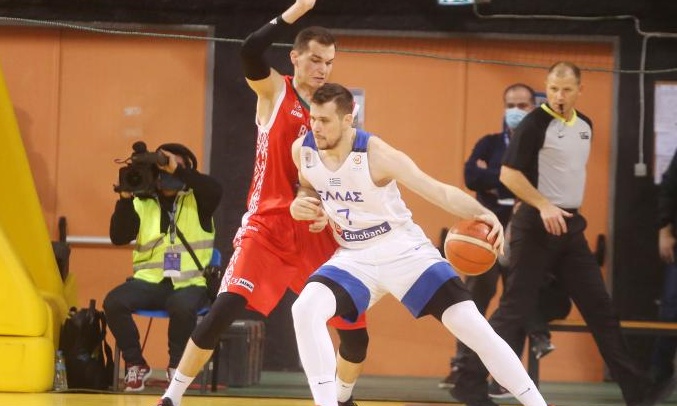 Αγραβάνης: «Η πιο όμορφη στιγμή της ζωής μου να παίζω μπροστά στον Νίκο Γκάλη»