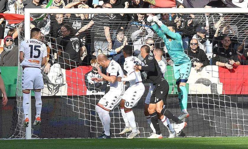 Serie A: Μεσημεριανή… σούπα στο Ουντινέζε-Τζένοα (Photos)