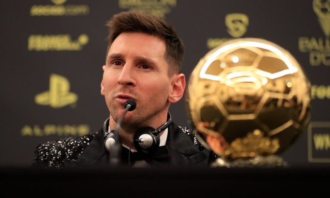 Χρυσή Μπάλα 2021: Οι ψήφοι της πρώτης δεκάδας - Η διαφορά Μέσι - Λεβαντόφσκι (video+photos)