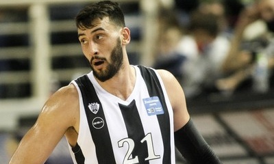 ΠΑΟΚ-Καμπερίδης: «Θα παίξουμε και για τα παιδιά που δεν θα είναι μαζί μας»