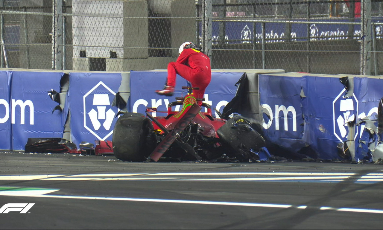 Formula 1: Σοβαρό ατύχημα για Λεκλέρκ - Διέλυσε την Ferrari του (video+photos)