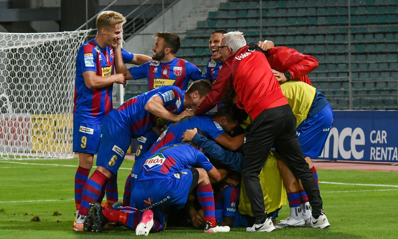 Βόλος: Χωρίς Μπαριέντος, Πουρίτα