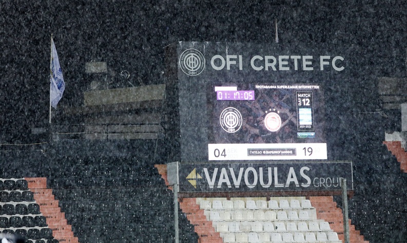 ΟΦΗ-Ολυμπιακός: Άνοιξαν οι ουρανοί στην Κρήτη πριν το ματς (photos)