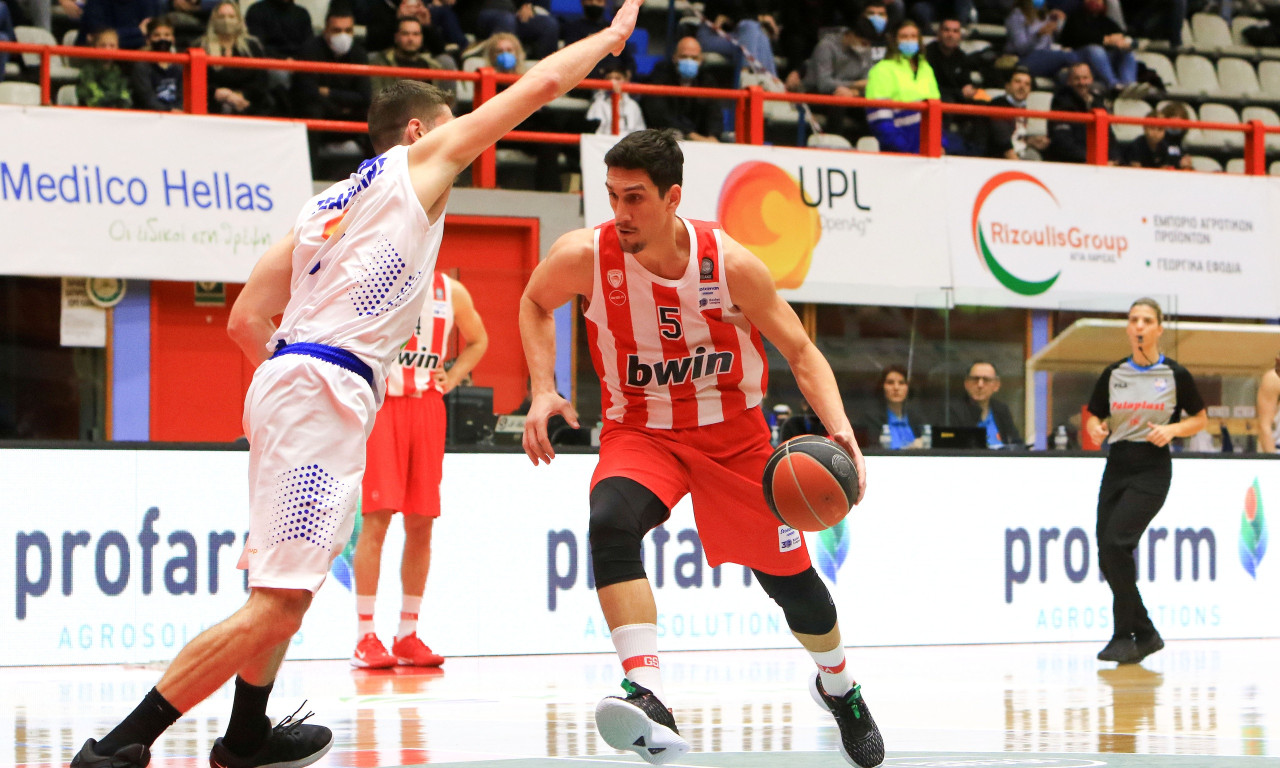 Λάρισα-Ολυμπιακός 101-70: Έκανε περίπατο, αγωνία για Φαλ! (video)