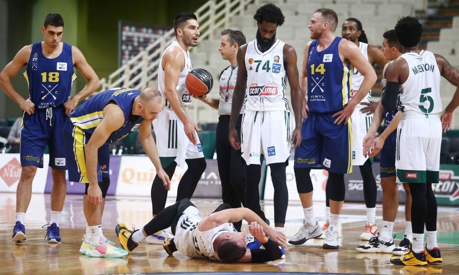 Τρελαμένος ο Νέντοβιτς μόλις έμαθε για Νικολαΐδη και Ολυμπιακό - Έξαλλος και με τους διαιτητές