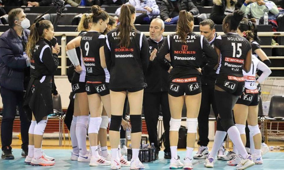 CEV Cup – Φλώρος: «Παρακαταθήκη για τον ΠΑΟΚ να παίζει τέτοια ματς» (video)