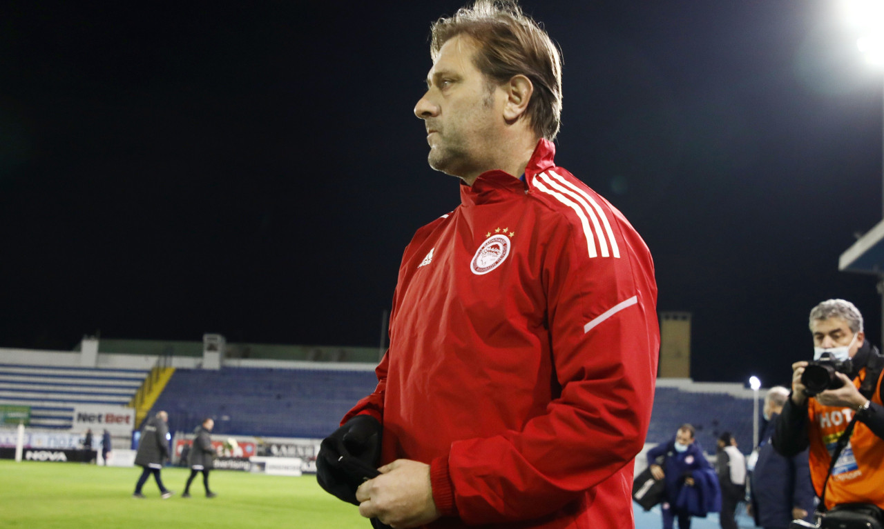 Ολυμπιακός: Αποθέωσε Μανωλά ο Μαρτίνς - «Ξέρουμε τις ηγετικές ικανότητες του»