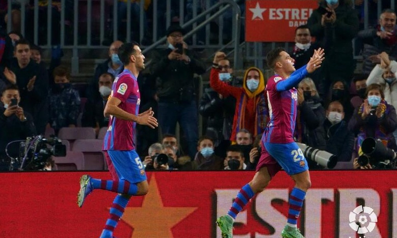 La Liga: Γλίτωσε το κάζο με το νέο αίμα η Μπαρτσελόνα κόντρα στην Έλτσε (video+photos)