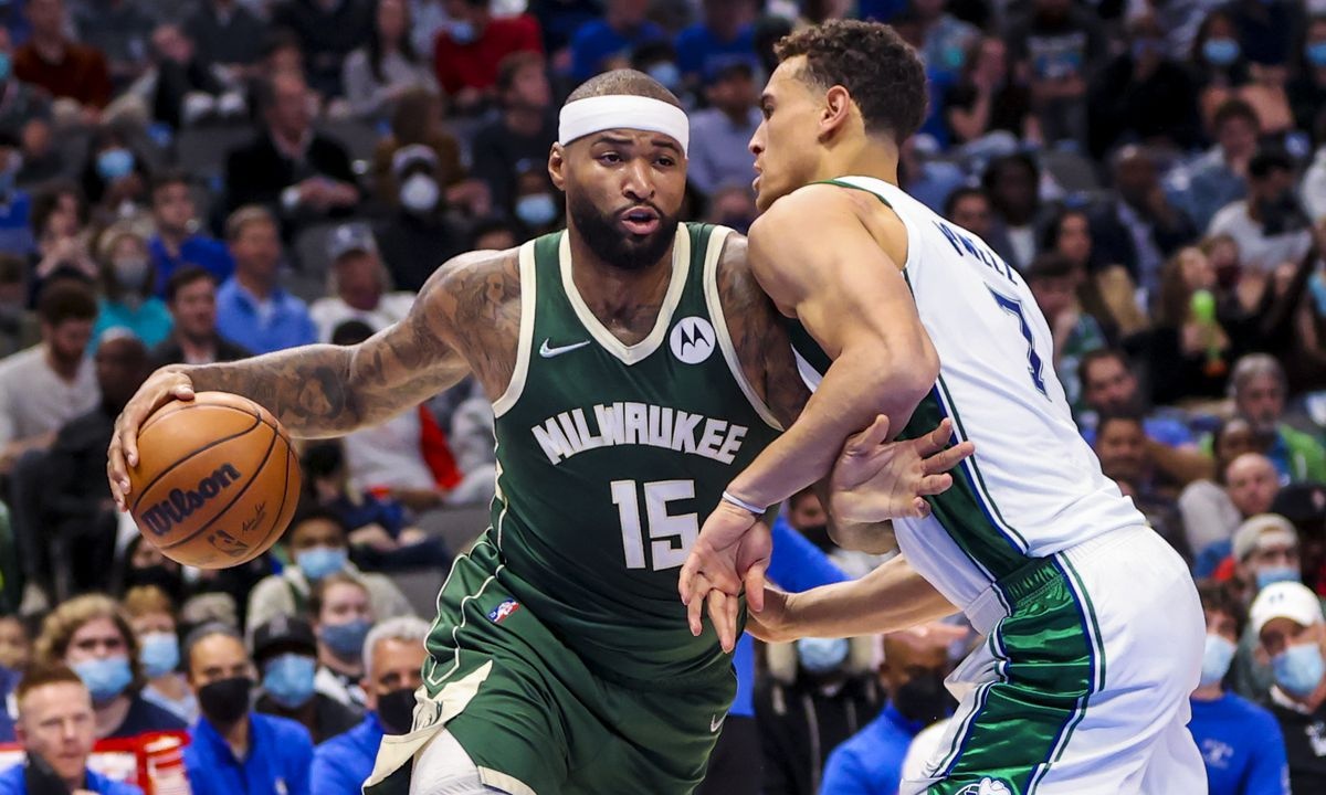 NBA: Πέρασαν από το Ντάλας οι Μπακς (photos+video)