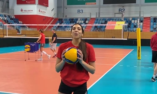 ΕΟΠΕ: Κάλαντα και ευχές μέχρι την άκρη του κόσμου (video)