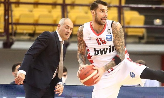 Σεγκούρα: «Πρέπει να έχουμε διάρκεια...» (video)