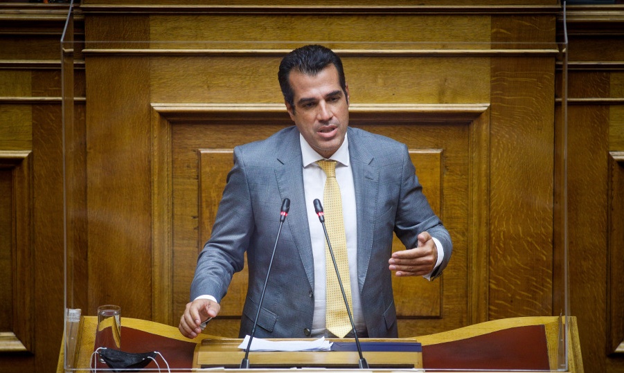 Πλεύρης: «Δεδομένα τα μέτρα για τα γήπεδα»