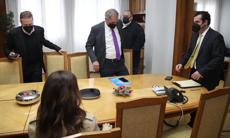 Μποροβήλος: «Το ποδόσφαιρο σέβεται το πρωτόκολλο»
