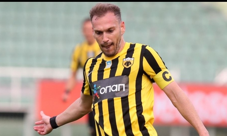 ΑΕΚ: Ενδιαφέρον για Μπακάκη - Τα «θέλω» του Έλληνα μπακ