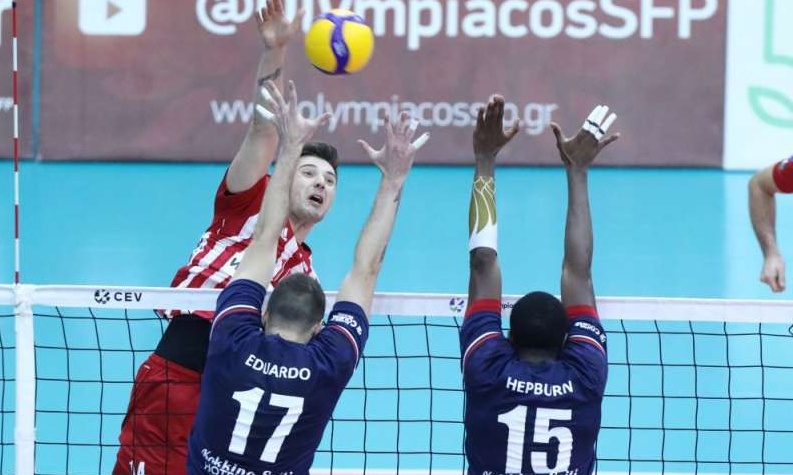 Volley League Ανδρών: Ο Ολυμπιακός «σκόρπισε» τον Φίλιππο Βέροιας στο ντεμπούτο του Τζιουλιάνι (vid)