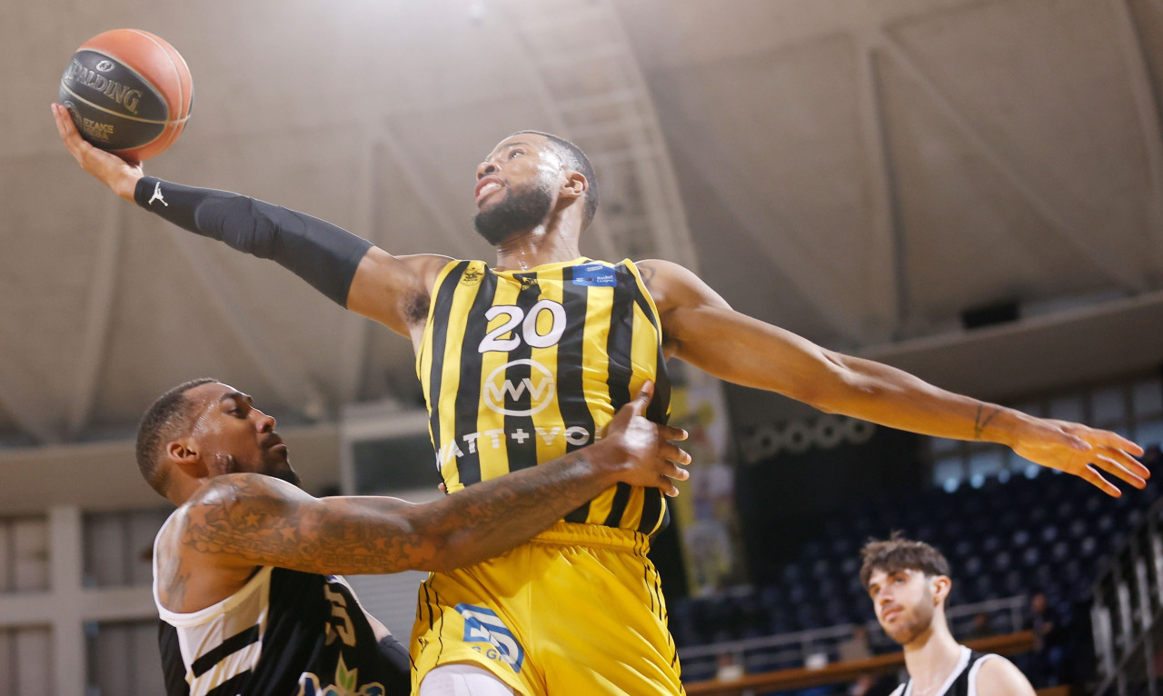 Άρης-Απόλλων Πατράς 70-56: Επέστρεψε στις νίκες
