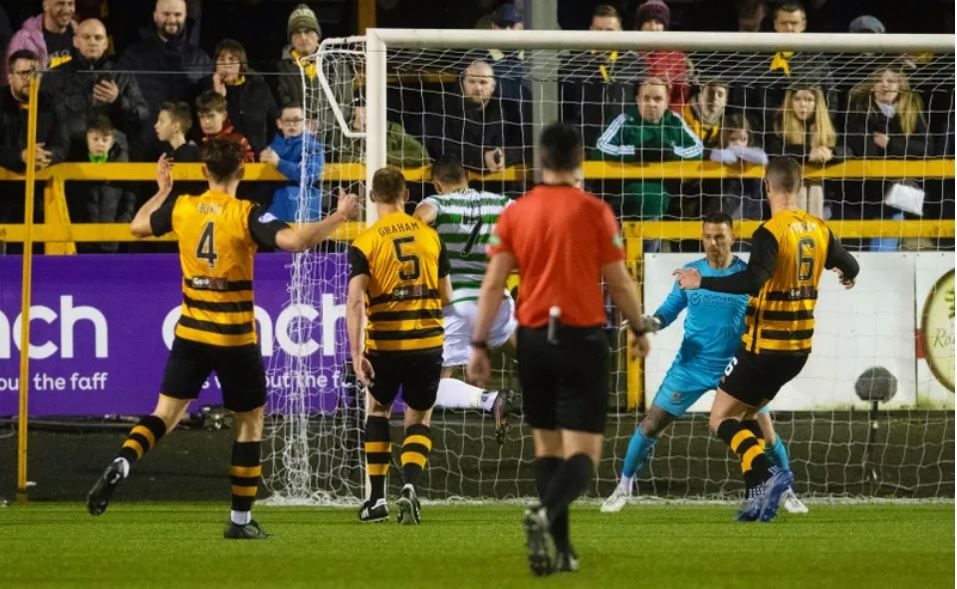 Γιώργος Γιακουμάκης: Σκόραρε μετά από τρεις για τη Σέλτικ (video)