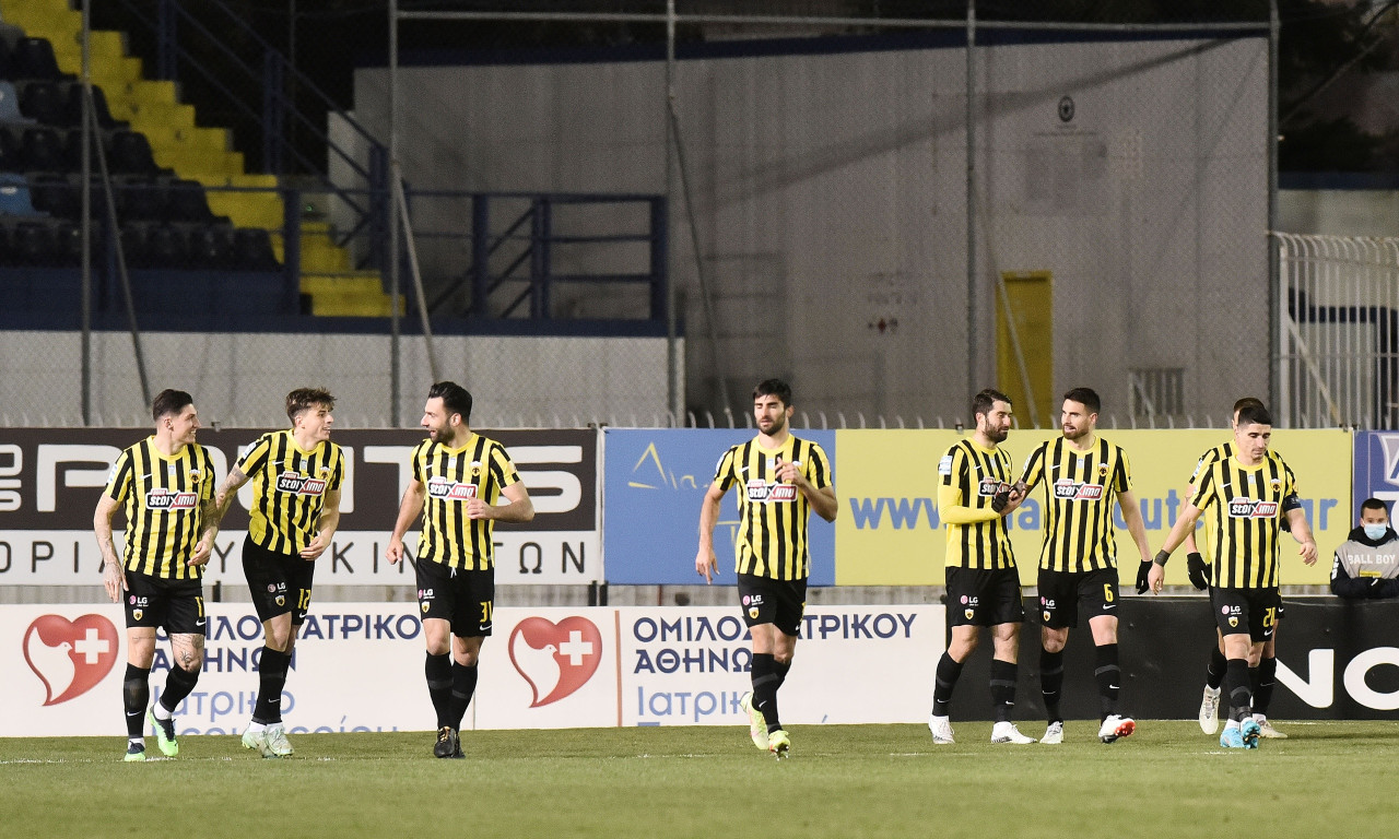 ΑΕΚ: Η ιδιαίτερη αφιέρωση της νίκης από τους παίκτες