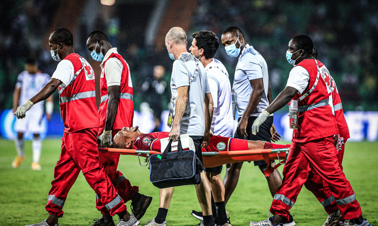 Copa Africa: Χωρίς τερματοφύλακα οι Κομόρες κόντρα στο Καμερούν - Αμυντικός στα γκολπόστ! (photos)