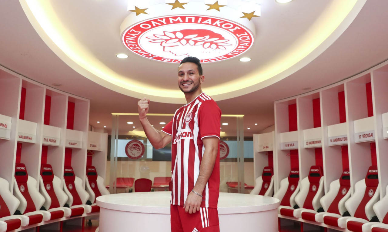 Ολυμπιακός: Στα ερυθρόλευκα ο Ζοάο Καρβάλιο (photos)
