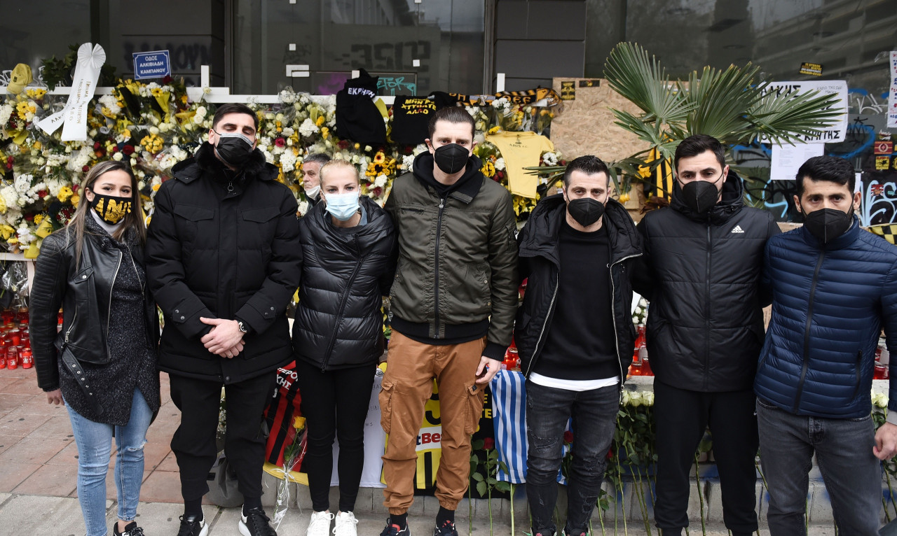 Άλκης Καμπανός: Στο σημείο της δολοφονίας παίκτες των ΠΑΟΚ, Άρη, Ηρακλή, Απόλλων Πόντου (pics)
