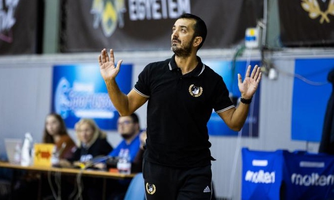 Ντεμπρετσένι: Παρελθόν ο Βόβορας