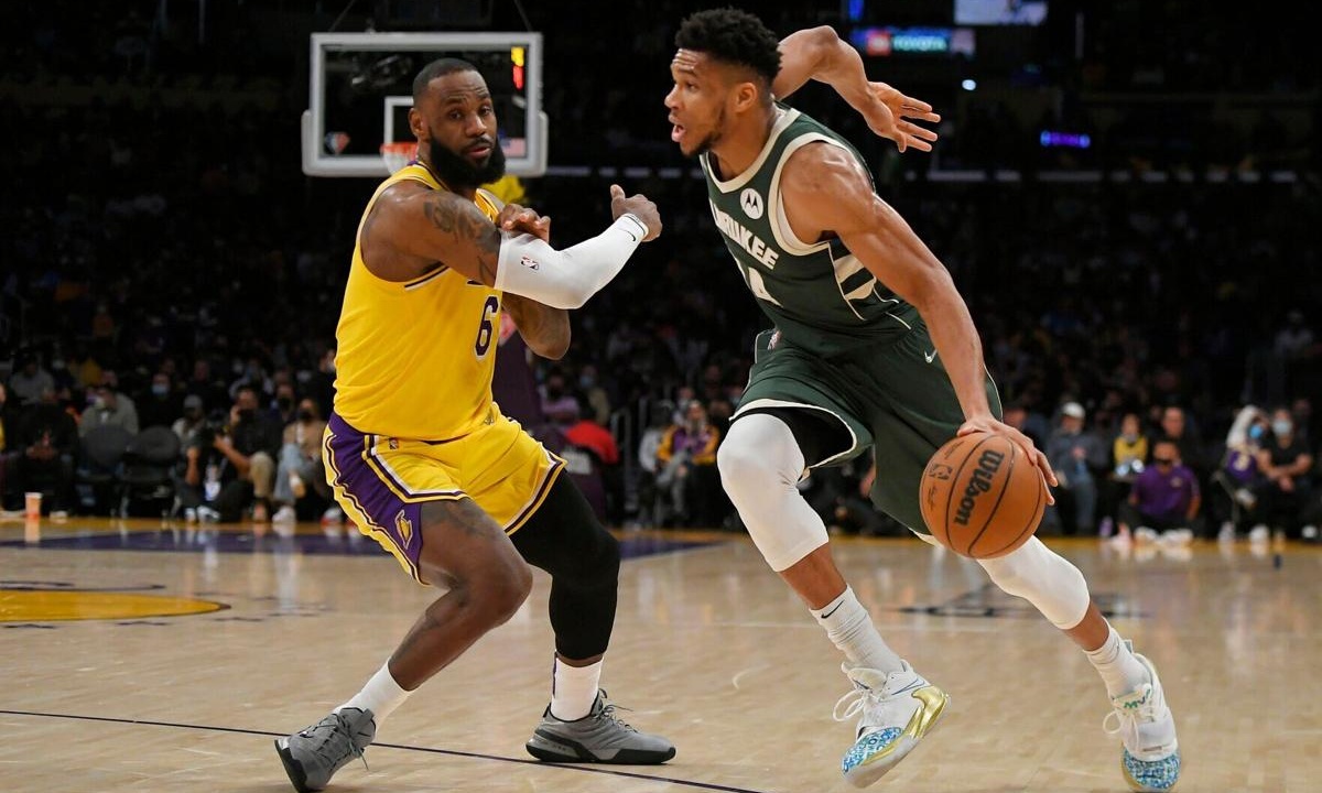 NBA: Ισοπέδωσαν τους Λέικερς οι Μπακς με απίθανο Γιάννη (photos+video)